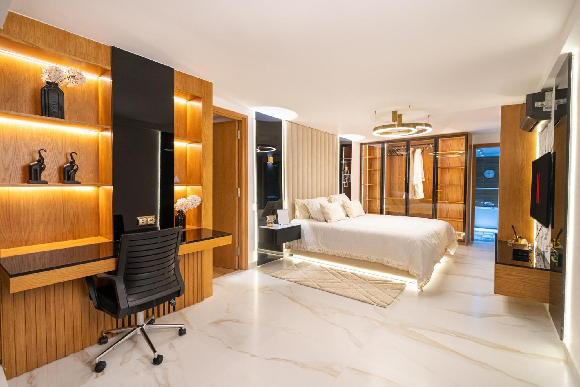Ferienwohnung Ecrin Secret, Duplex Prestige, Proche Corniche & Medina, Piscine, Parking, Wifi, Iptv, Ac Tanger Exterior foto