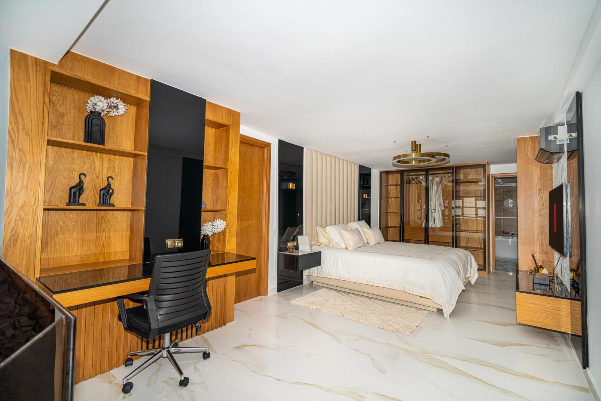 Ferienwohnung Ecrin Secret, Duplex Prestige, Proche Corniche & Medina, Piscine, Parking, Wifi, Iptv, Ac Tanger Exterior foto