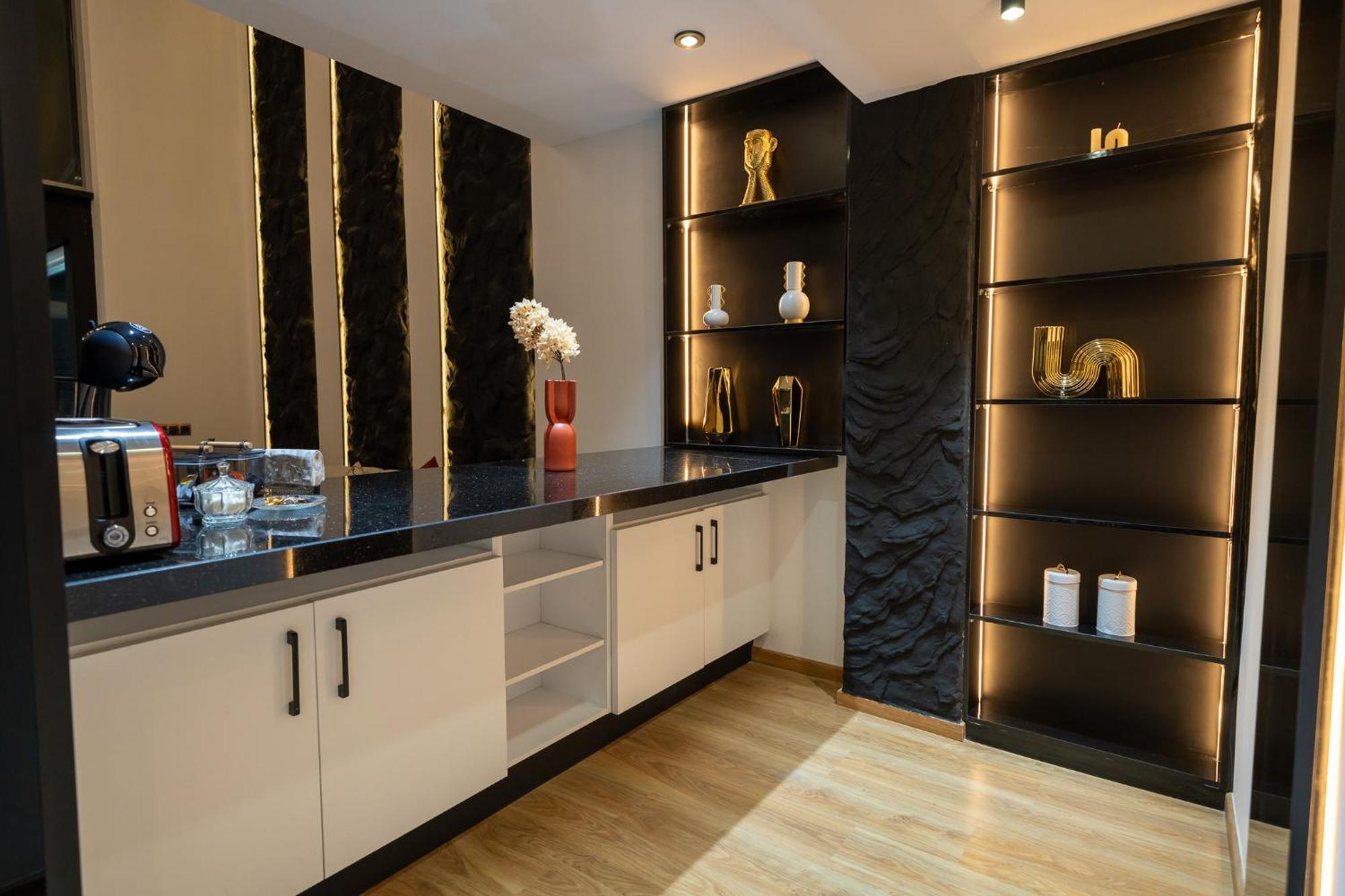 Ferienwohnung Ecrin Secret, Duplex Prestige, Proche Corniche & Medina, Piscine, Parking, Wifi, Iptv, Ac Tanger Exterior foto