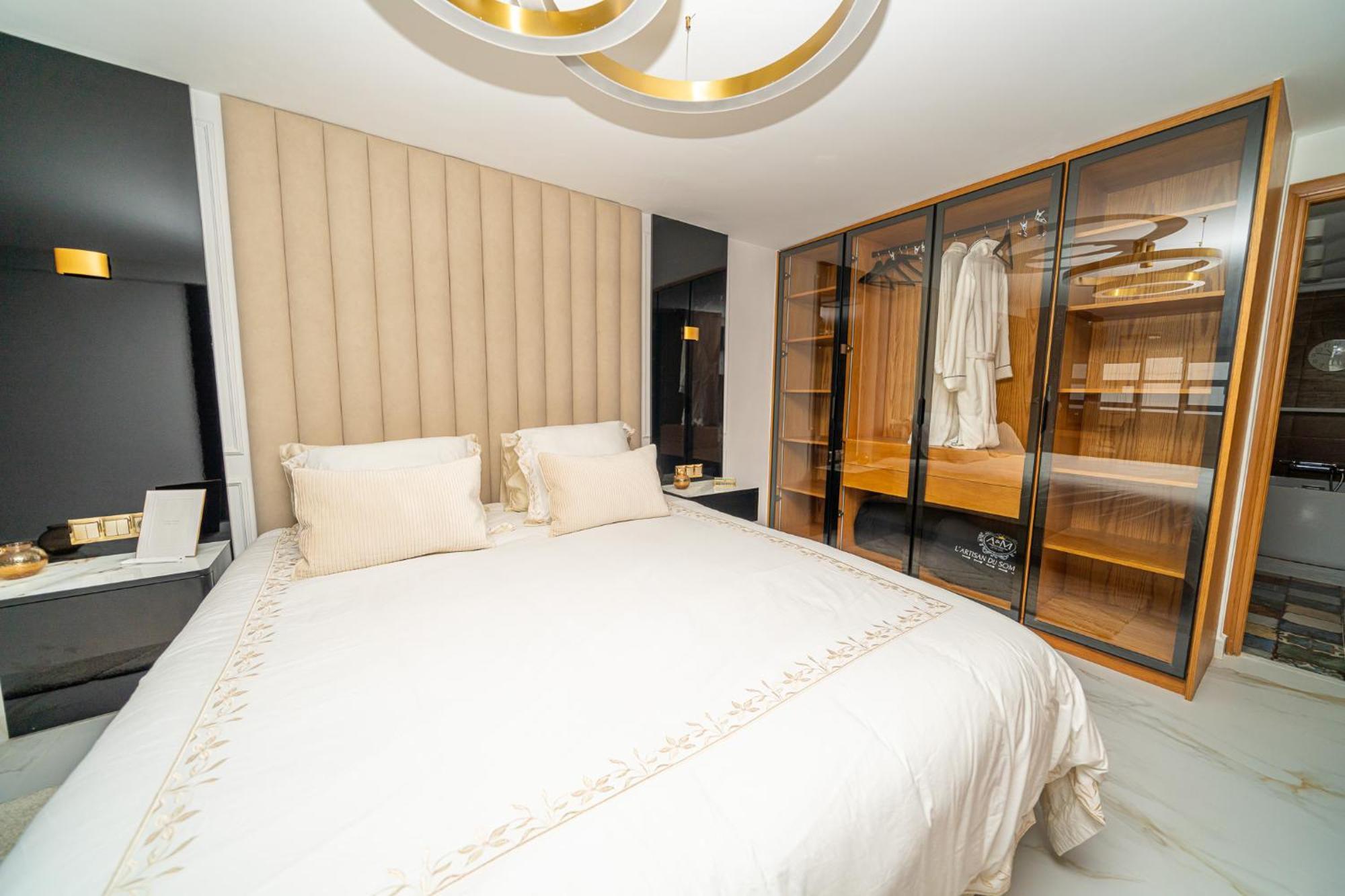 Ferienwohnung Ecrin Secret, Duplex Prestige, Proche Corniche & Medina, Piscine, Parking, Wifi, Iptv, Ac Tanger Exterior foto