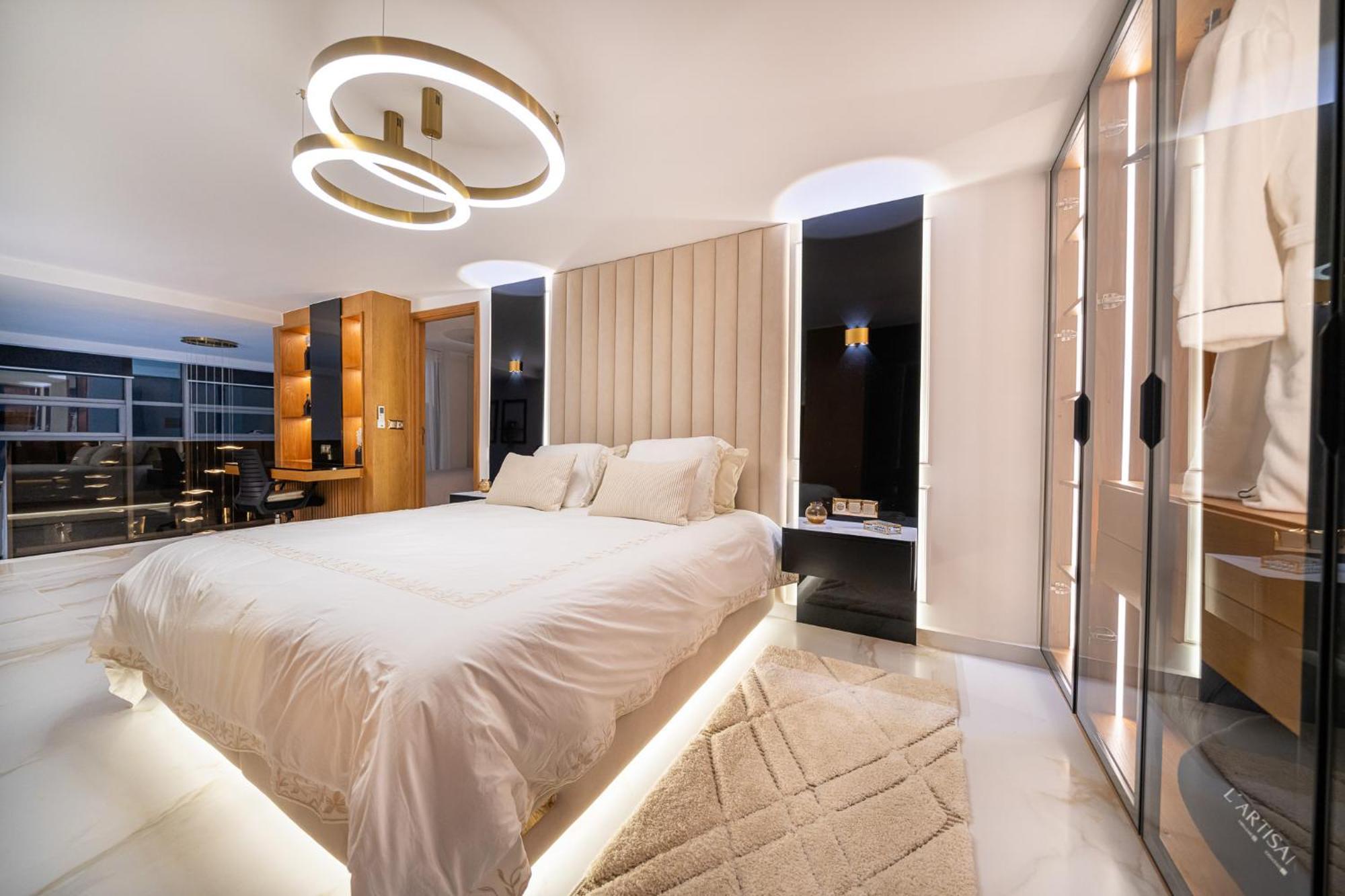 Ferienwohnung Ecrin Secret, Duplex Prestige, Proche Corniche & Medina, Piscine, Parking, Wifi, Iptv, Ac Tanger Exterior foto